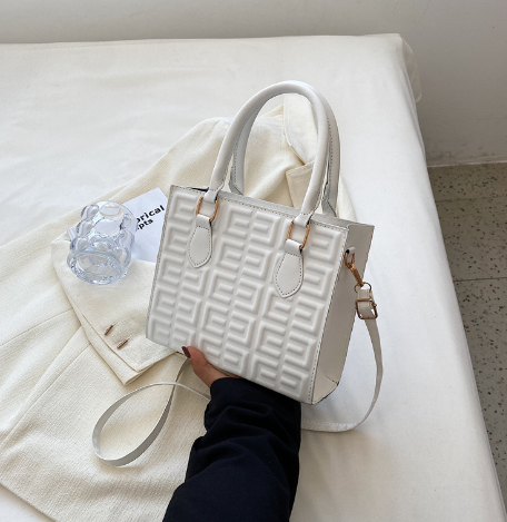 Bolsa de ombro em couro Bella