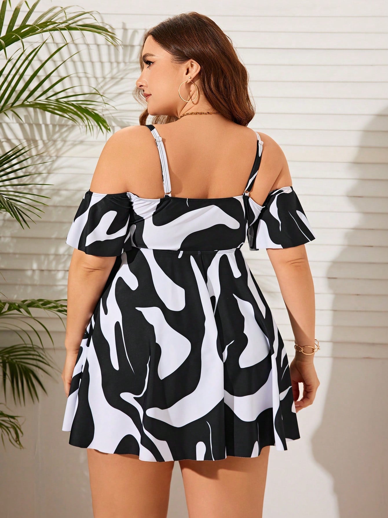 Tankini feminino estampado e manga com babado Bally. Plus Size
