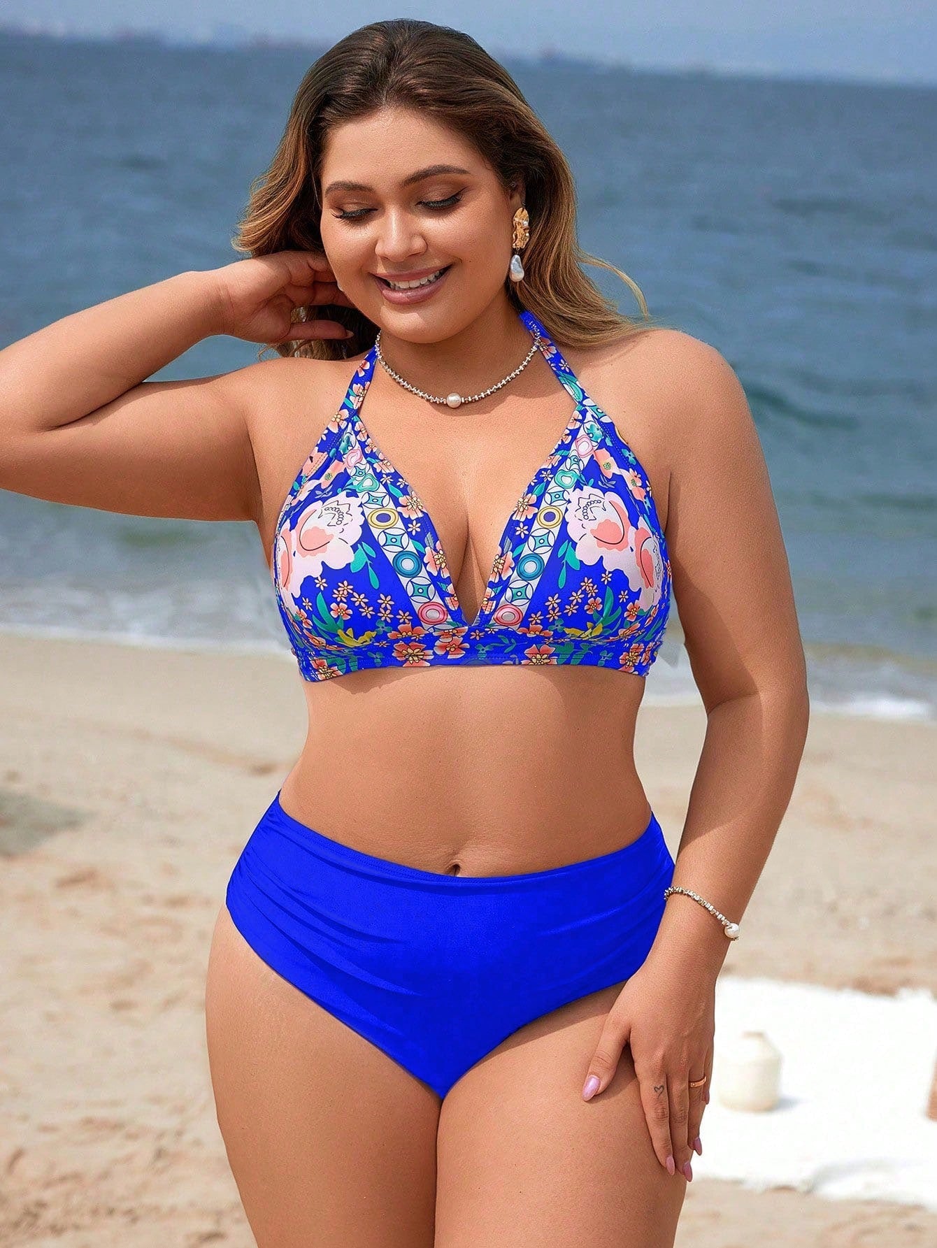 Biquini feminino estampado cintura alta Jazmin. Plus Size