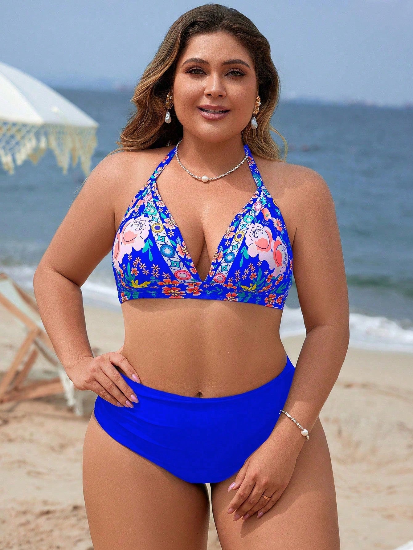 Biquini feminino estampado cintura alta Jazmin. Plus Size