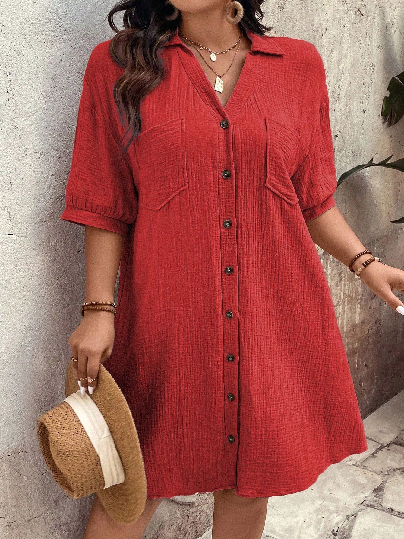 Vestido feminino tipo chamise e tecido de algodão Daniela. Plus Size