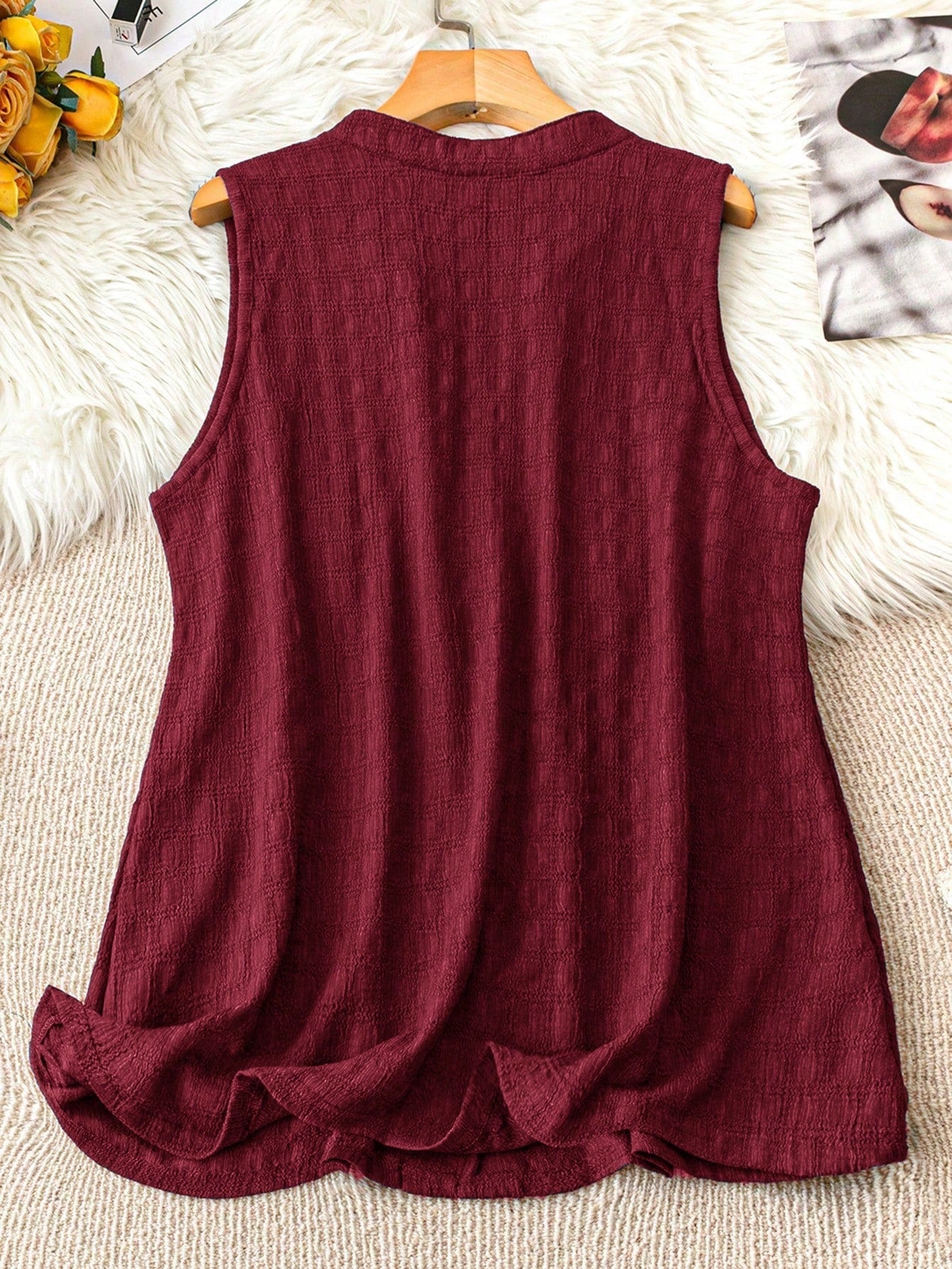 Camisa Regata Feminina Decote em V Regiane. Plus Size