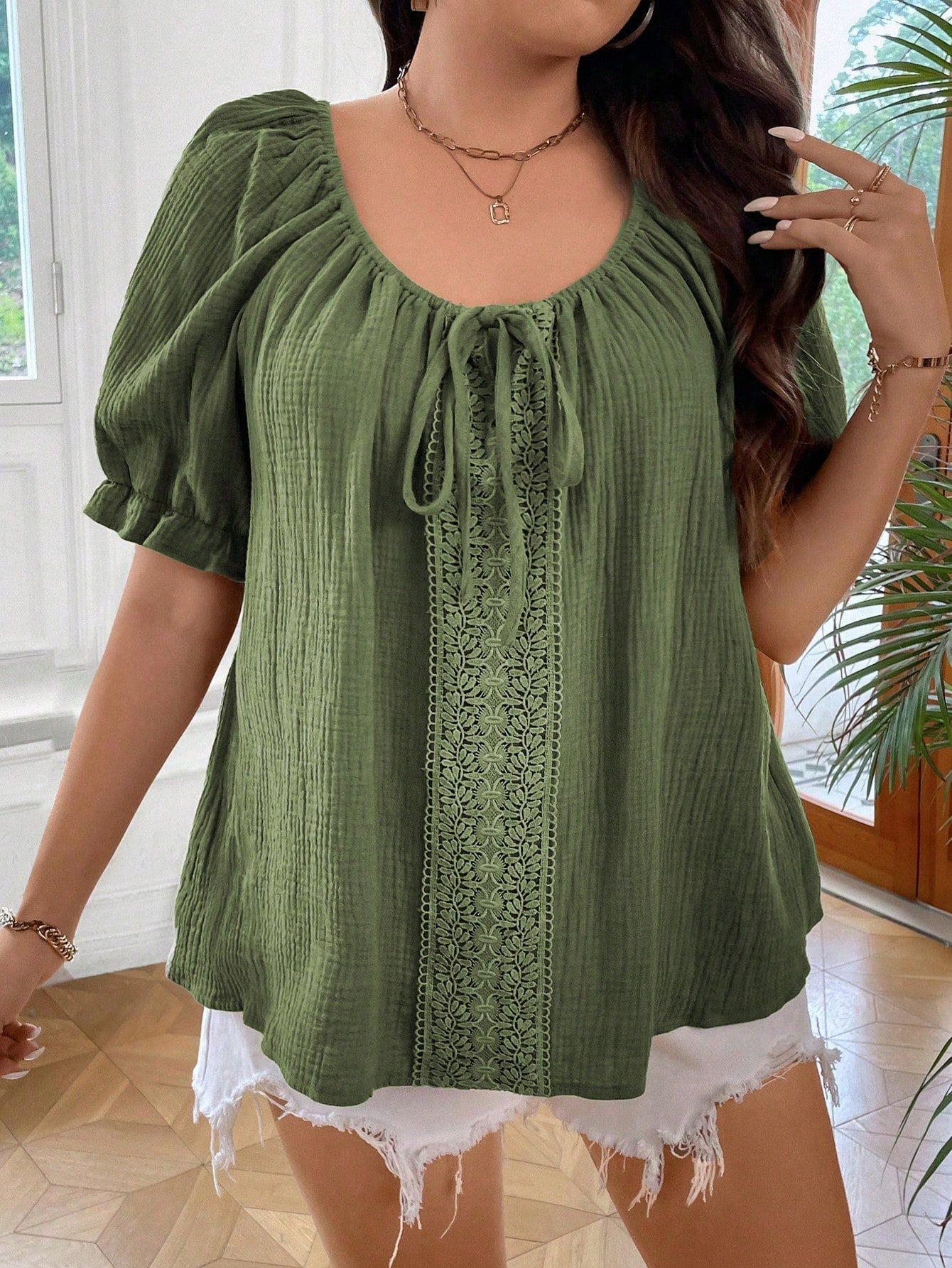 Blusa Feminina Manga Curta Talita. Plus Size