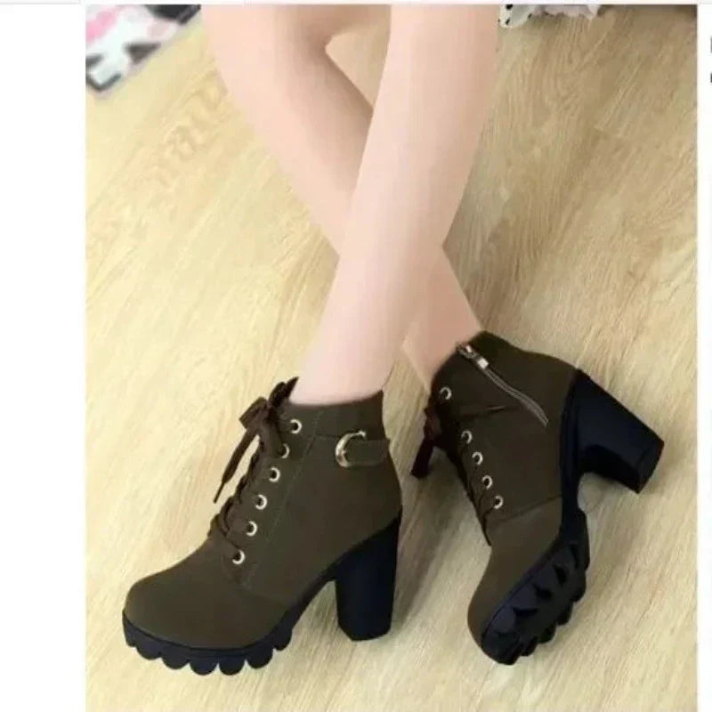 Bota Feminina Salto Alto Tiras Cruzadas Femme