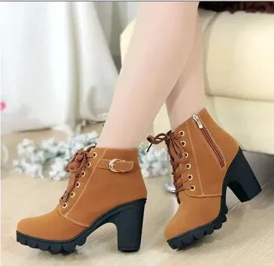 Bota Feminina Salto Alto Tiras Cruzadas Femme