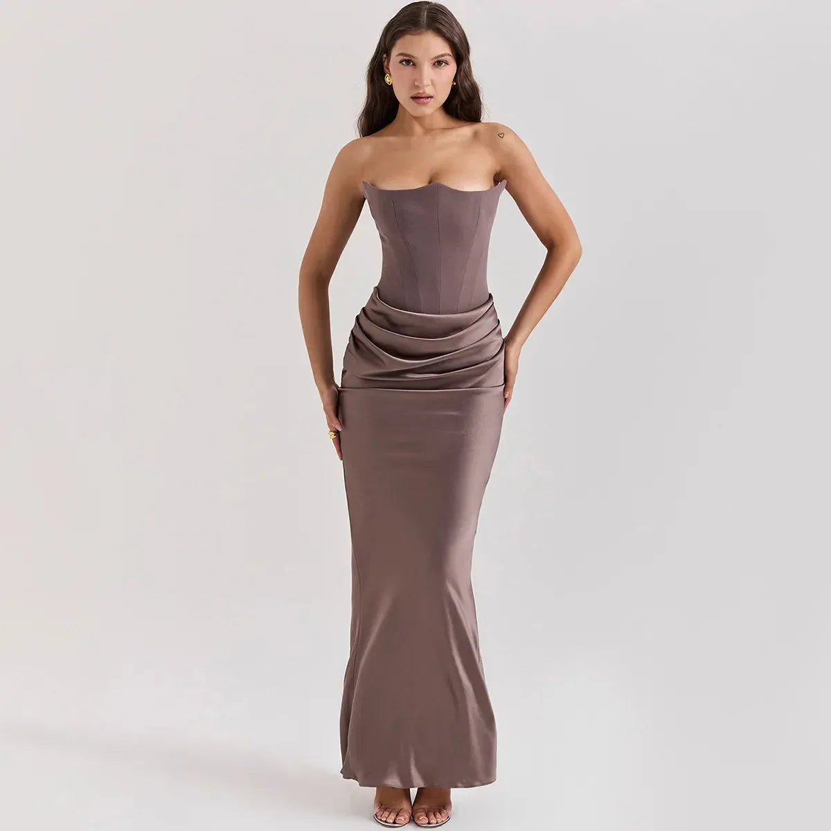 Vestido Longo Para Festas Cinza Sem Alça Modelo Persephone