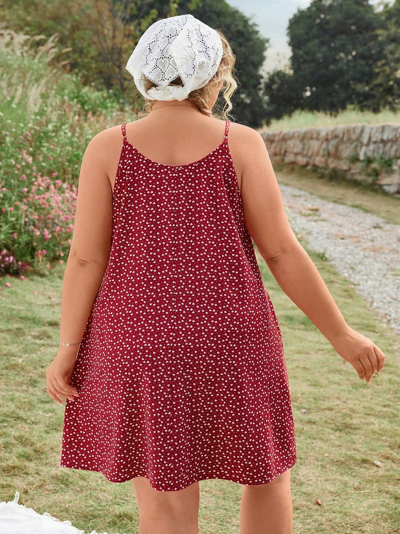 Vestido Feminino com Botões Frontais e Modelagem Soltinha - Poliane . Plus Size