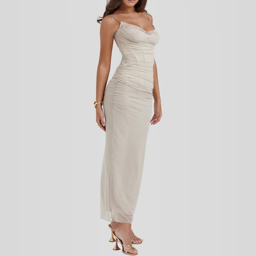 Vestido Longo Slim Fit - Modelo Nhayra
