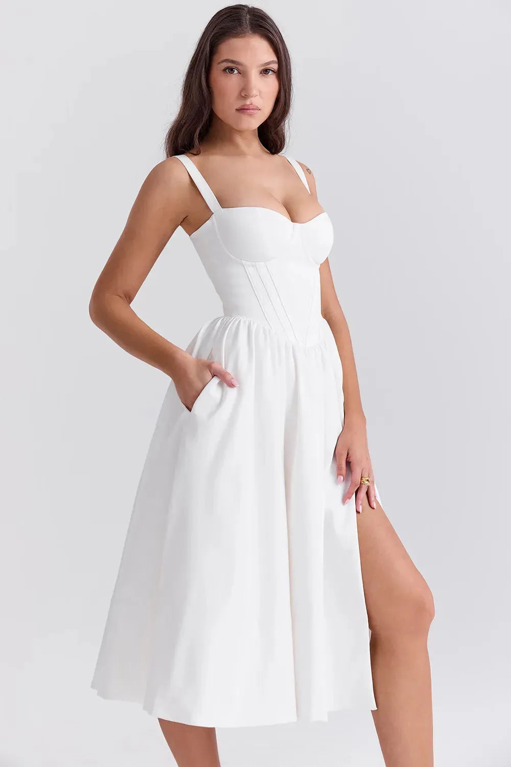 Vestido Midi Modelador Branco - Modelo Aghata
