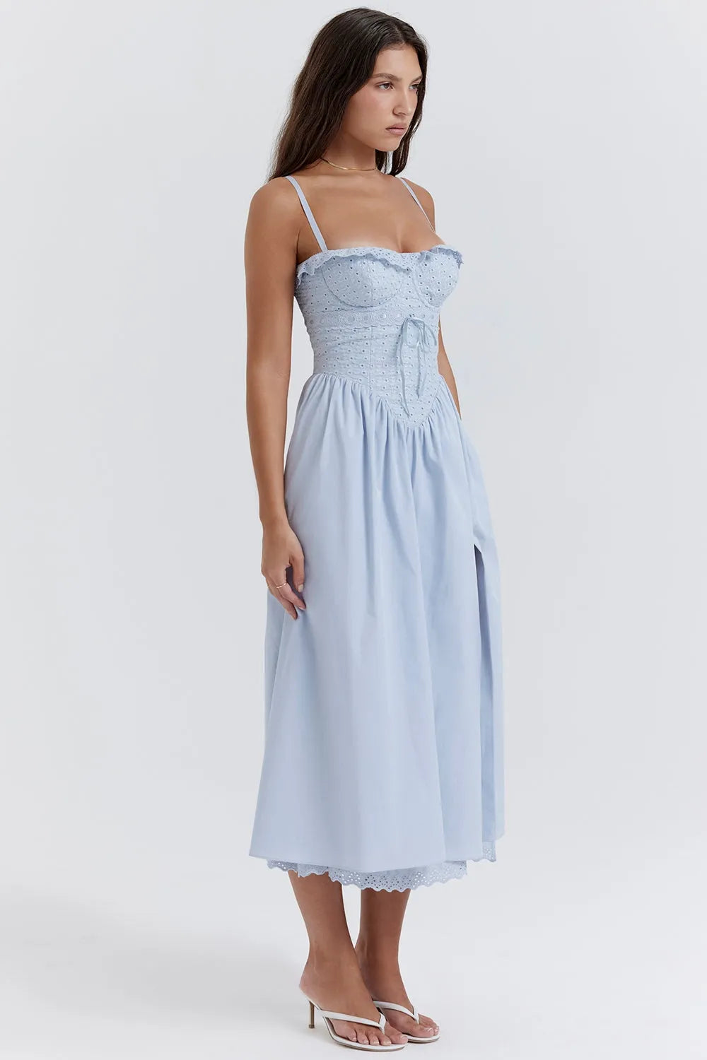 Vestido Midi Bordado Azul - Modelo Emily