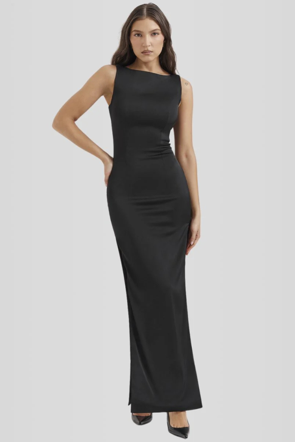 Vestido Longo Preto Modelo Naiva