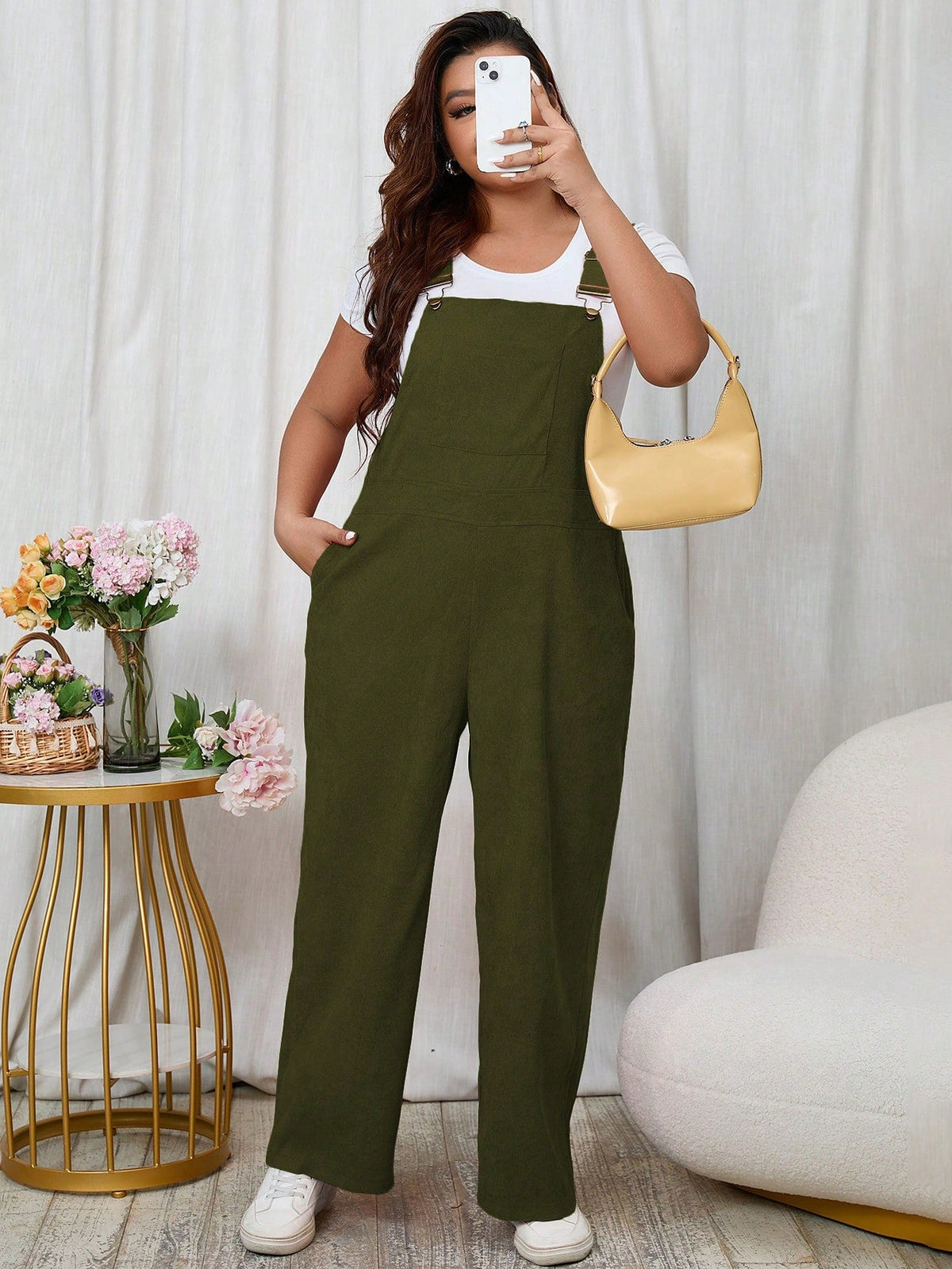 Macacão feminino Caroline. Plus Size