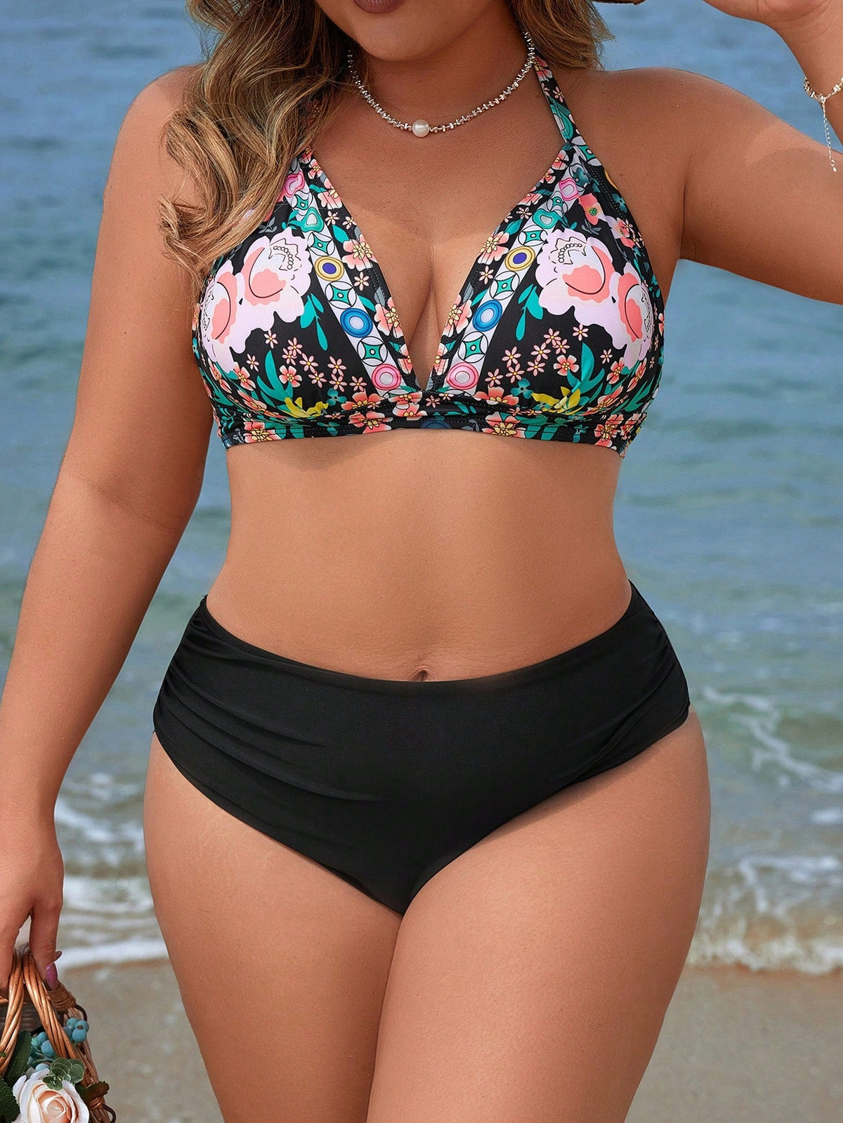 Biquini feminino estampado cintura alta Jazmin. Plus Size