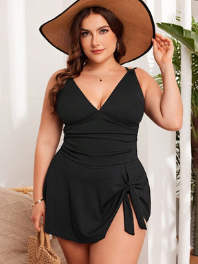 Maiô feminino tipo vestido Fabi. Plus Size