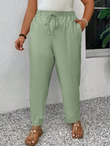 Calça feminina de Linho Priscila. Plus Size