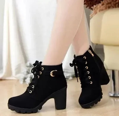 Bota Feminina Salto Alto Tiras Cruzadas Femme