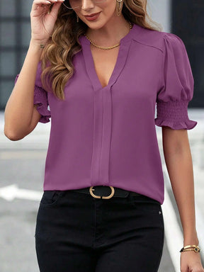 Blusa Feminina Manga Curta com Decote em V
