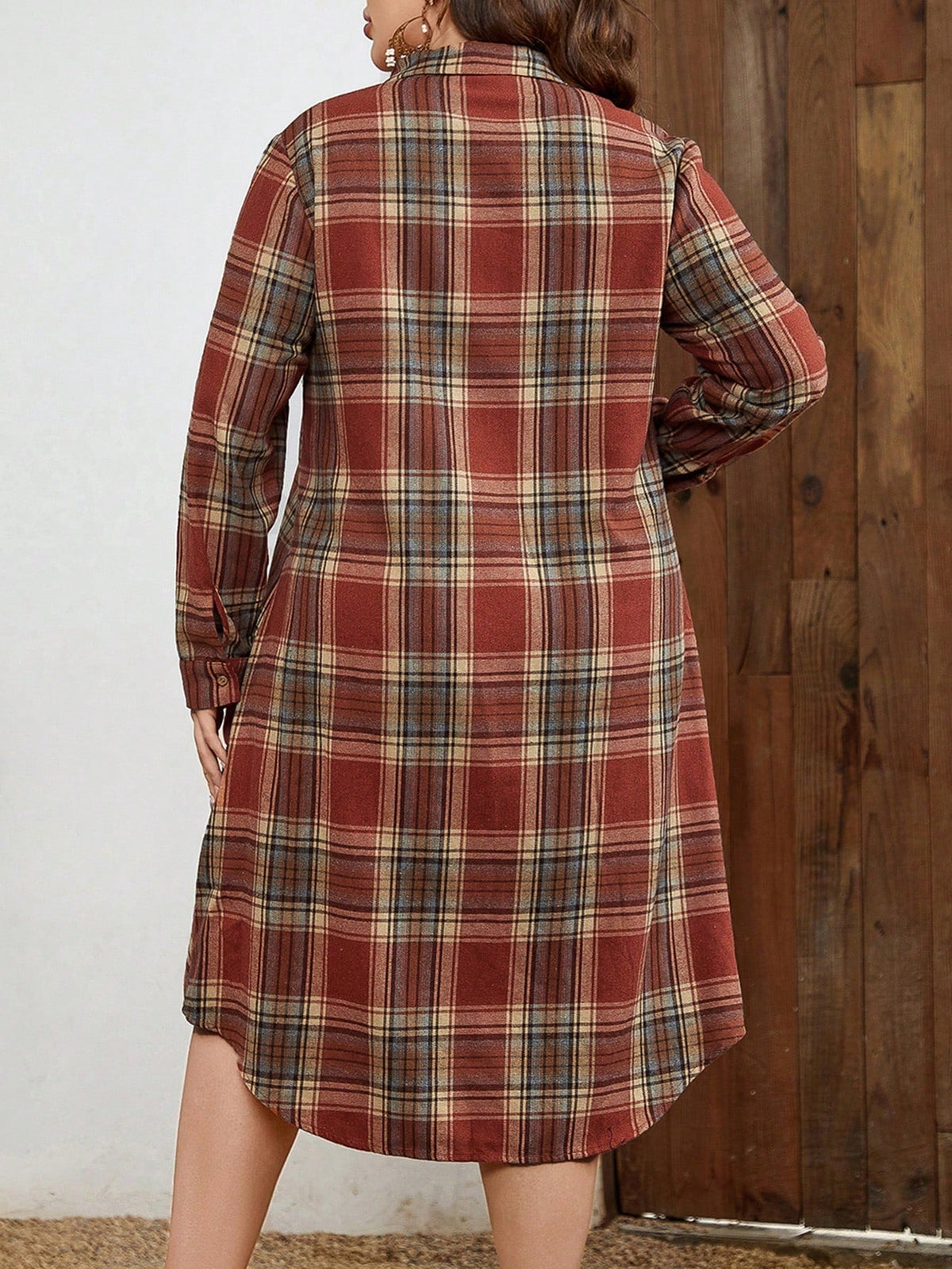 Vestido Feminino Xadrez com bolsos Jessia. Plus Size