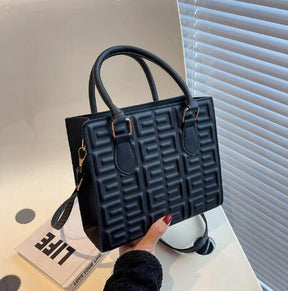 Bolsa de ombro em couro Bella