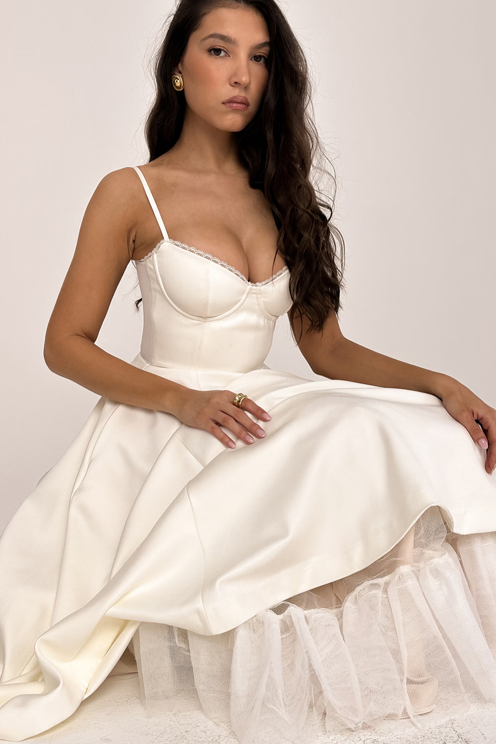 Vestido Midi Cloe - Modela a Cintura | Dupla Camada