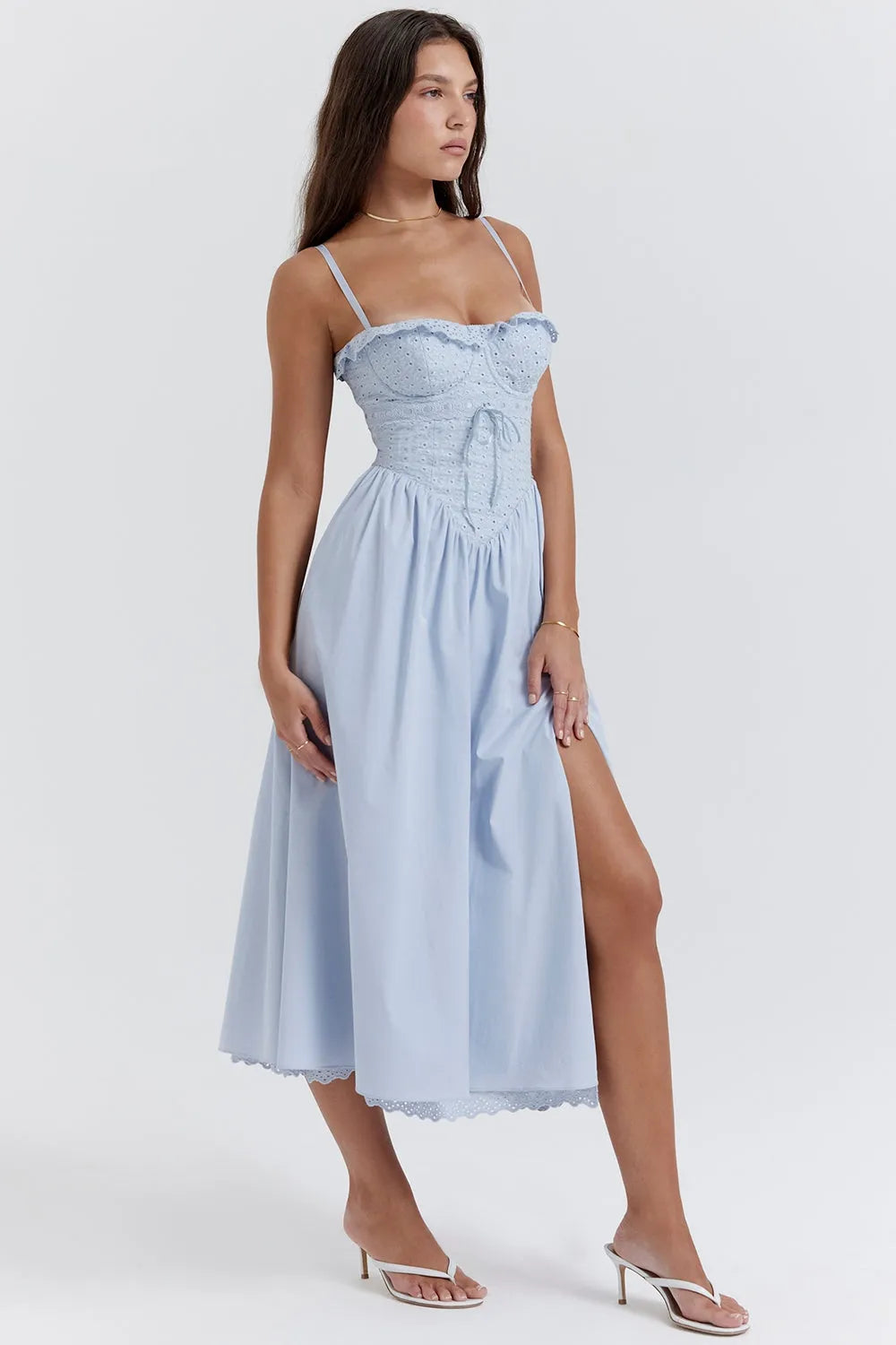 Vestido Midi Bordado Azul - Modelo Emily