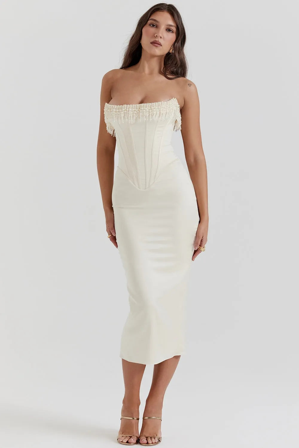 Vestido Midi Com  Fileiras de Pérolas  - Arizona