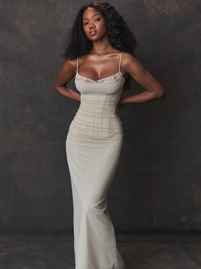 Vestido Longo Slim Fit - Modelo Nhayra