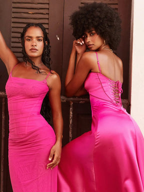 Vestido Longo Slim Fit - Modelo Nhayra